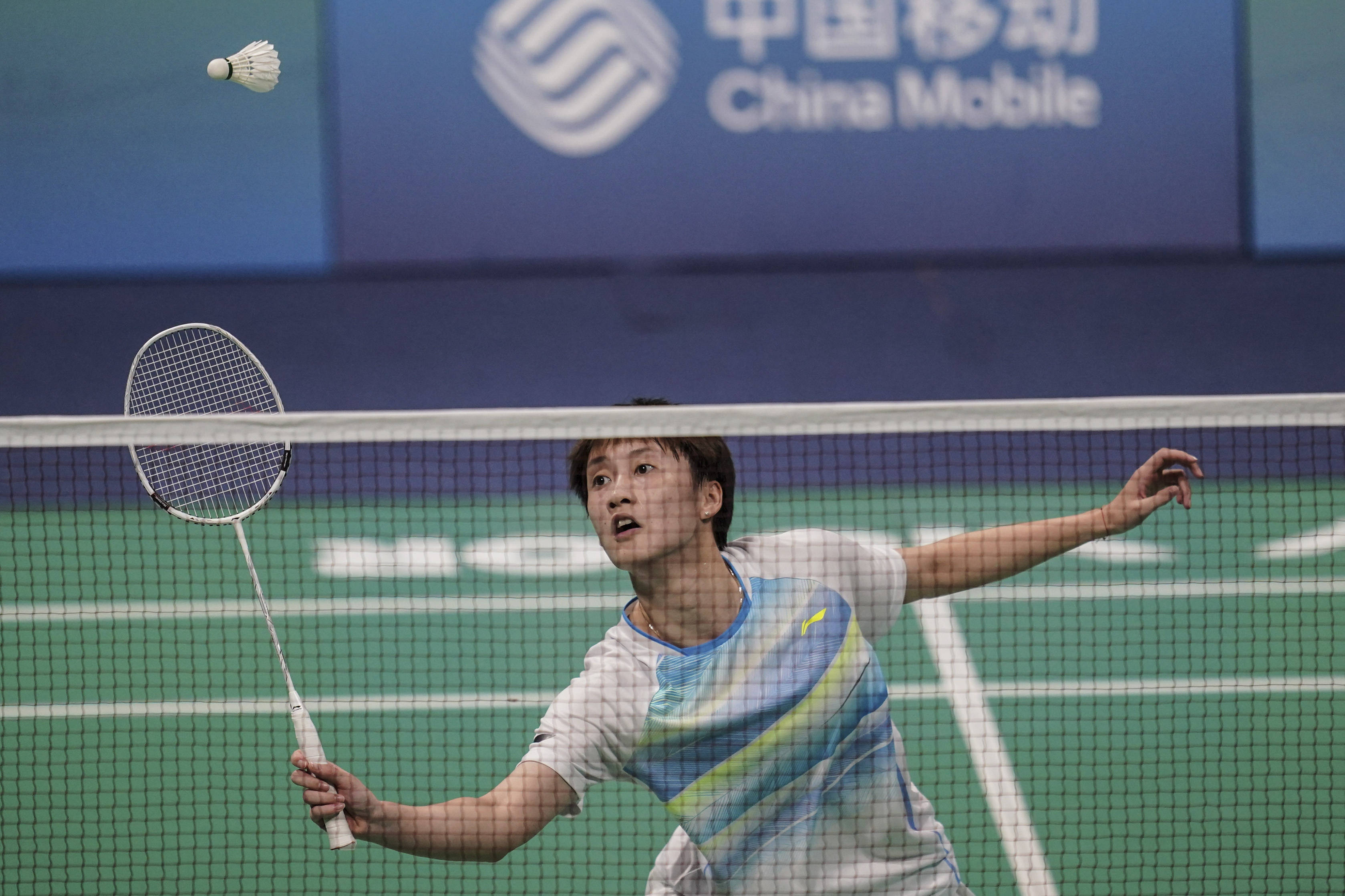 手的再度出 手的再度出