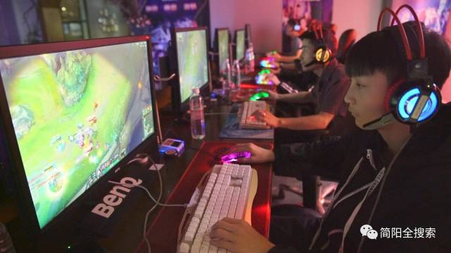 让人联想到 让人联想到